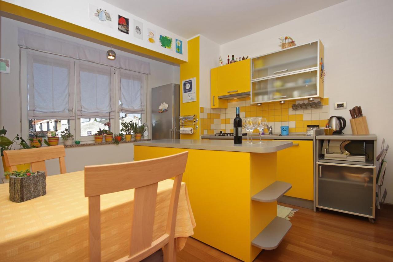 Apartment Bizjak Pula Bagian luar foto