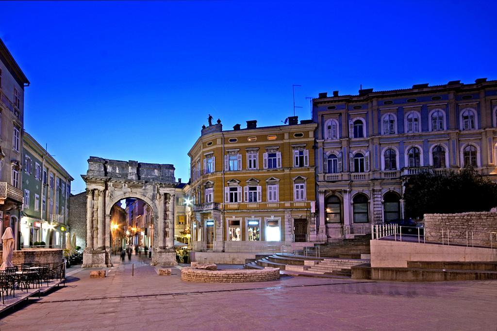 Apartment Bizjak Pula Bagian luar foto